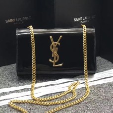 Borsa a catena in pelle verniciata YSL 22 cm nera