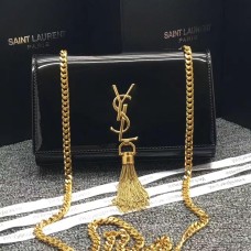 Borsa a catena con nappe YSL 22cm Pelle verniciata nera