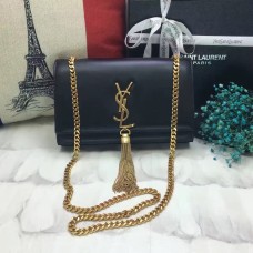 Borsa a catena YSL con nappe 22 cm in pelle liscia nera oro