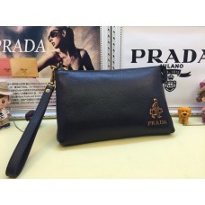Pochette da uomo in pelle Prada 3314 nera